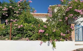 La Casita Blanca- La Almona Chica